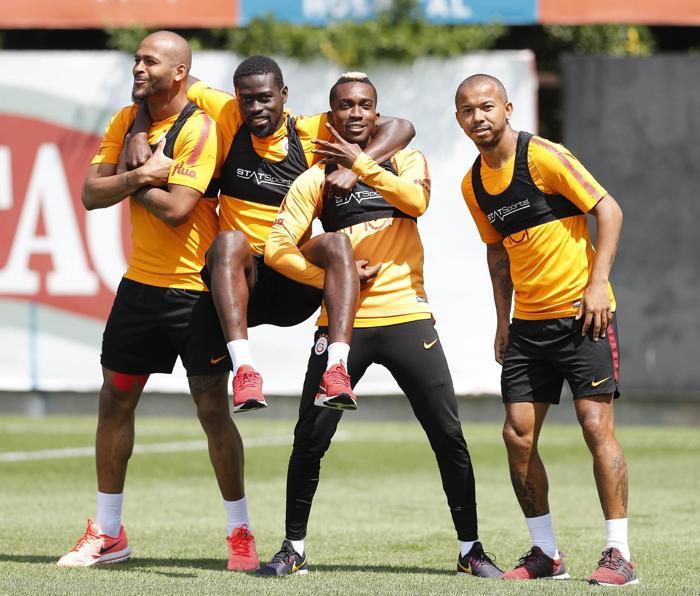 Galatasarayda neşeli idman