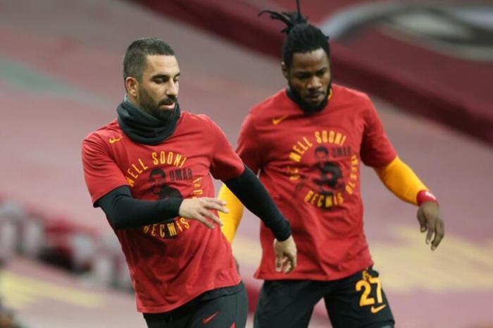 Son dakika Galatasaray transfer haberleri - 3 yıldız için karar Görüşmeler başladı...