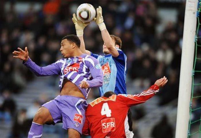 COLIN KAZIM RICHARDS (TOULOUSE)
