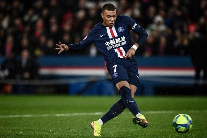 5 - KYLİAN MBAPPE - PSG: 149,4 MİLYON EURO