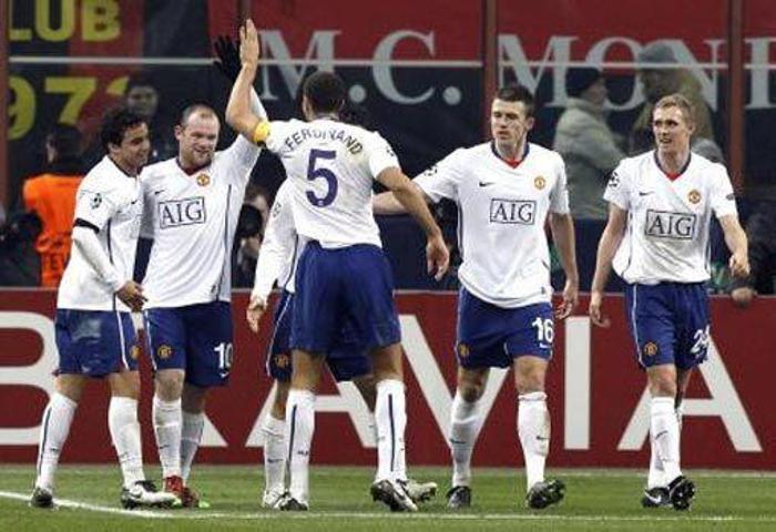 3- MANCHESTER UNITED