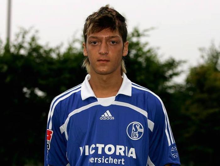 Son dakika Mesut Özil Fenerbahçeye transfer olmaya çok yakın
