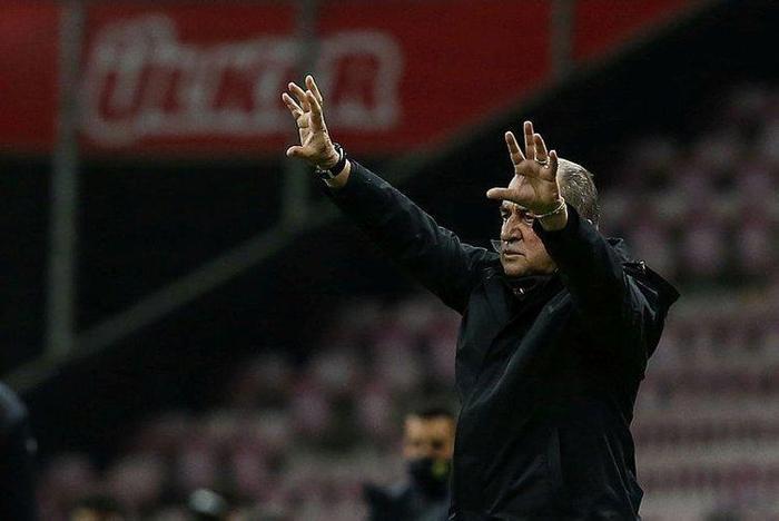 Son dakika: Galatasarayda transfer zirvesi
