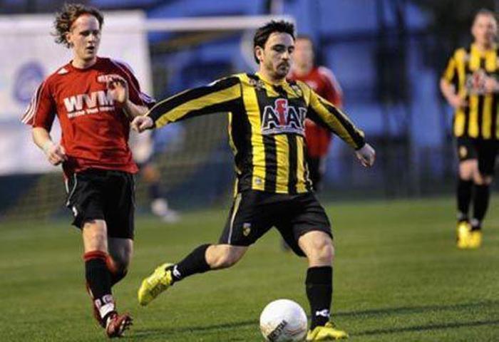 ONUR KAYA (VITESSE)