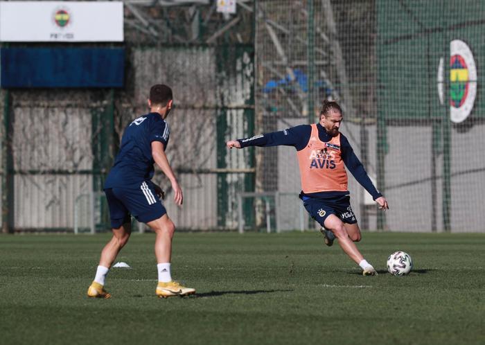 Fenerbahçeye Caner Erkin müjdesi