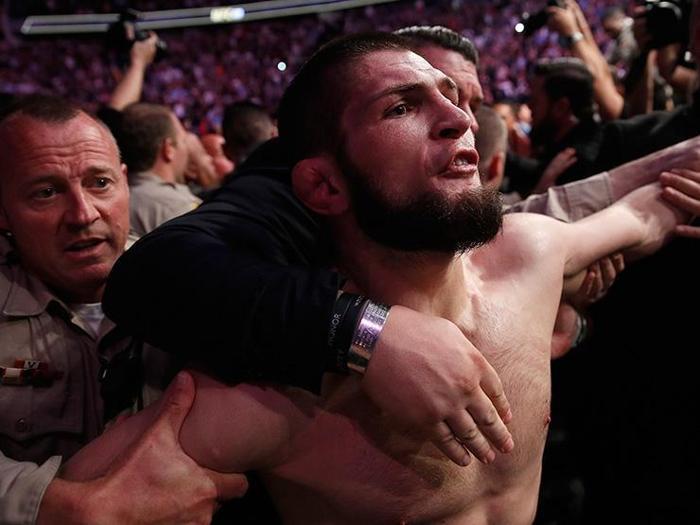 50 Centten Khabib Nurmagomedove dev teklif