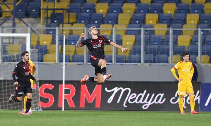 BERAT ÖZDEMİR KİMDİR