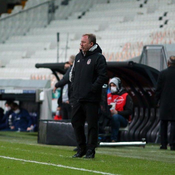 Son dakika Beşiktaşta Sergen Yalçın kararını verdi İşte o 11...