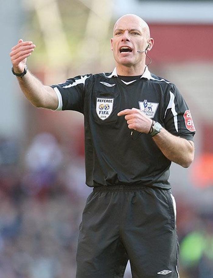 HOWARD WEBB (İNGİLTERE)
