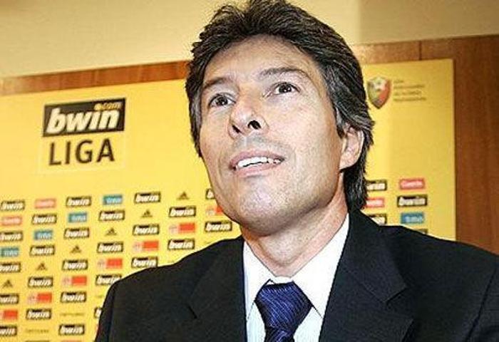 VITOR MANUEL MELO PEREIRA (PORTEKİZ)