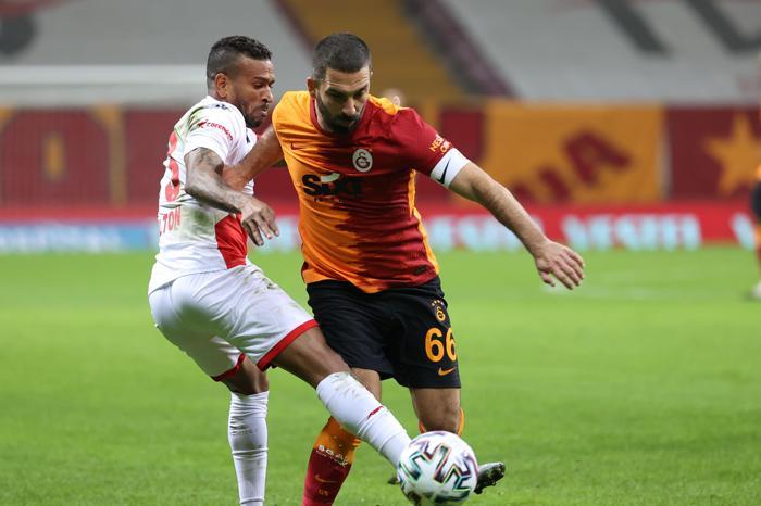 Galatasaray son dakika: Fatih Terim yıkıldı İşte o anlar