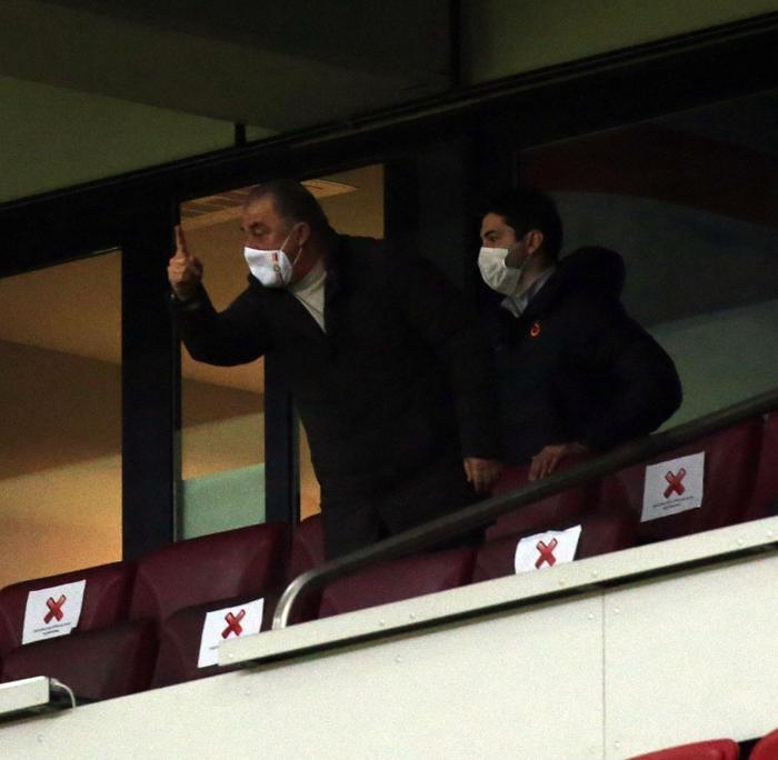 Galatasaray son dakika: Fatih Terim yıkıldı İşte o anlar