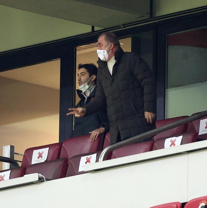 Galatasaray son dakika: Fatih Terim yıkıldı İşte o anlar