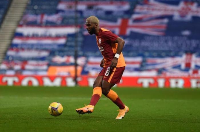 Galatasaray taraftarından maç sonu olay tepki Böyle dalga geçtiler...