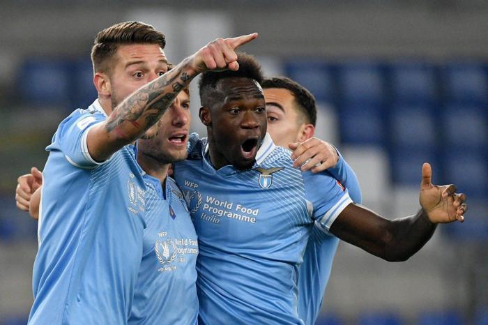 Fenerbahçeden transferde Felipe Caicedo atağı