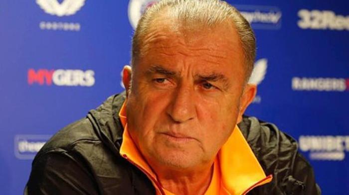 Galatasaray taraftarından maç sonu olay tepki Böyle dalga geçtiler...