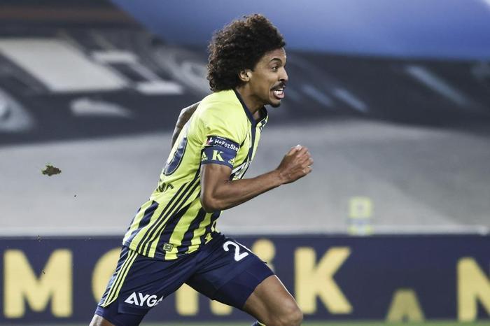 Luis Gustavo ile ilgili flaş iddia Fenerbahçe-Başakşehir maçı öncesi testi pozitif miydi