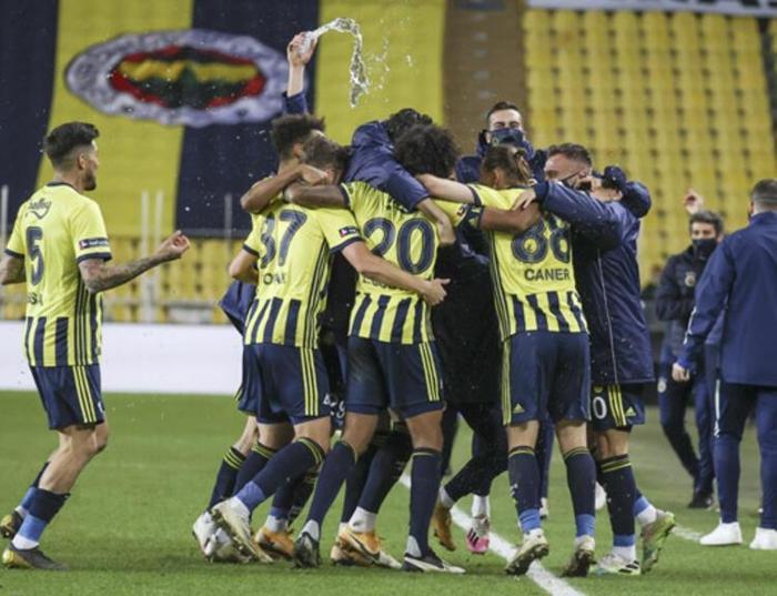 Futbolcular Noel’de aileleriyle olma şansı yakaladı