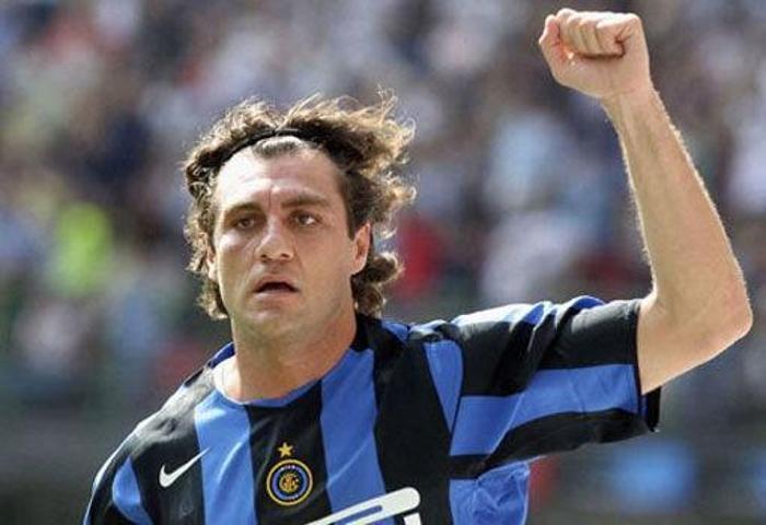 Cristian Vieri #32