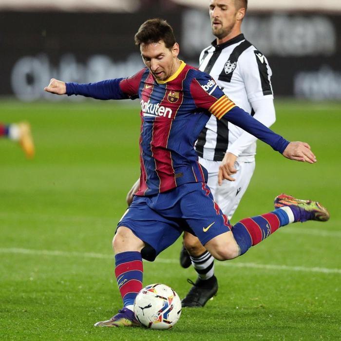 Messiden net sözler Ronaldo, Xavi, Barcelona...