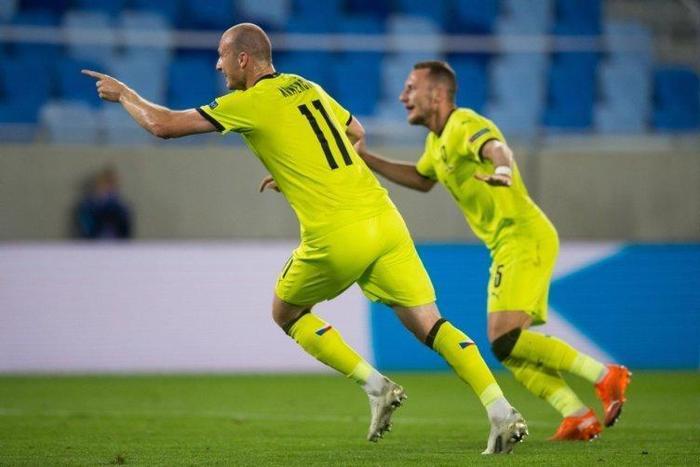 Son dakika transfer haberi Beşiktaşta Aboubakarın yanına Michael Krmencik