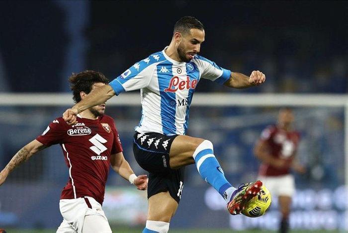 MAKSIMOVIC BOMBASI