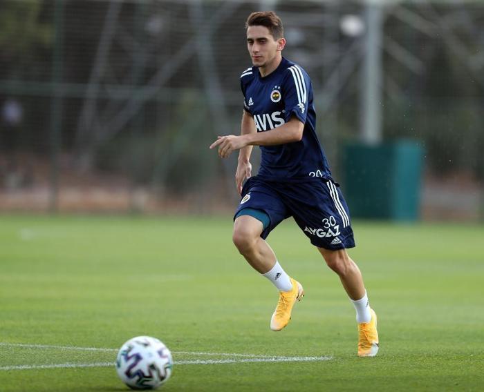 Son dakika transfer haberi Fenerbahçenin genç yıldızı Ömer Faruk Beyazı Borussia Dortmund ve Schalke 04 istiyor
