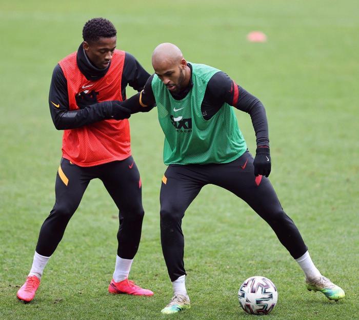 Marcao dönüyor