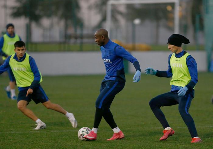 Trabzonspor - Galatasaray 11lerinde son dakika gelişmesi
