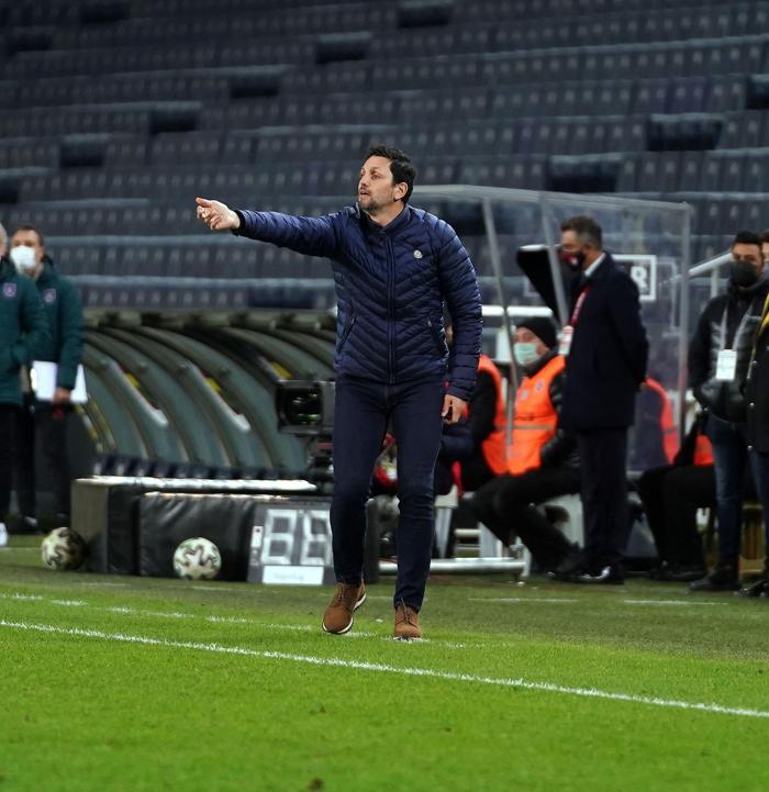 Fenerbahçede dikkat çeken detay Caner Erkin oyundan alınınca...