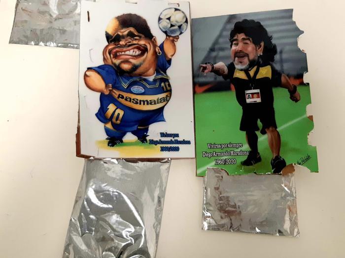 Maradona tablolarının arkasından kokain çıktı