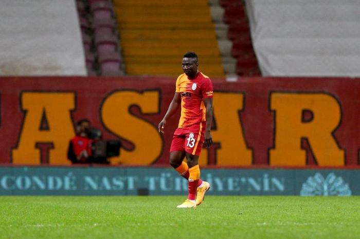 Galatasaray haberi: Etebo ile yollar ayrılıyor