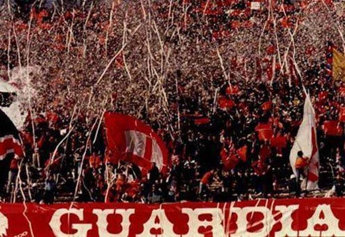 DÜNYANIN EN İYİ TARAFTAR GRUPLARI