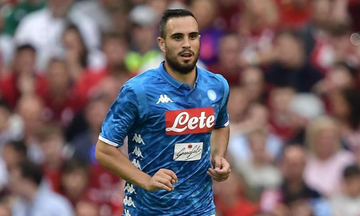 Kaya gibi defans Maksimovic
