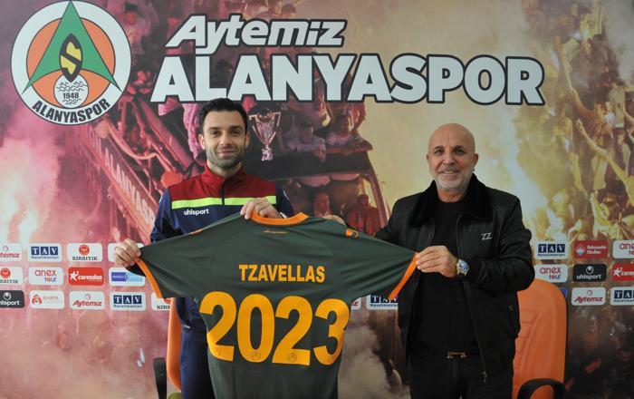 SON DAKİKA Alanyaspor, Tzavellasın sözleşmesini uzattı