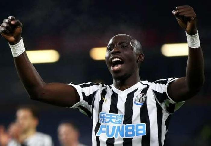 Fenerbahçeden Mohamed Diame harekatı...