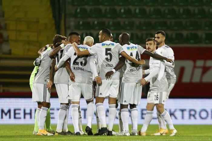 Son dakika | Beşiktaşa sürpriz golcü