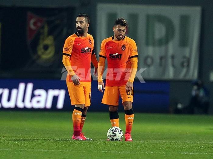 Fatih Karagümrük - Galatasaray maçında ekrana yansımayanlar