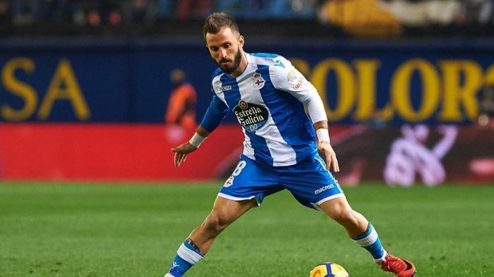 Emre Çolak 4 yıl sonra Türkiyede Sevilla ve Valencianın kapısından dönmüştü
