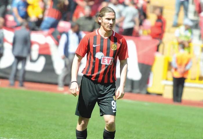 Galatasarayda ikinci yerli transfer operasyonu