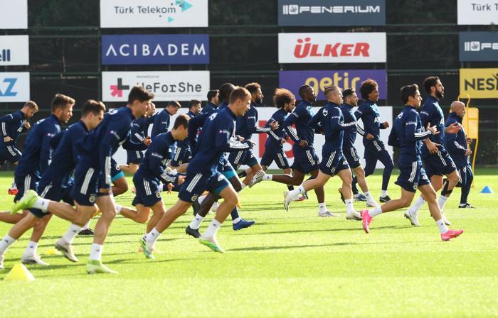 Fenerbahçe haberi: Kemal Ademi çalışmalara başladı