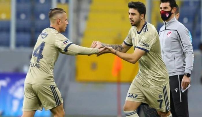 Fenerbahçe haberi: Ozan Tufandan transfer açıklaması