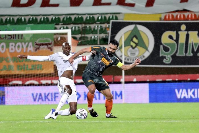Alanyaspor-Beşiktaş maçını spor yazarları değerlendirdi