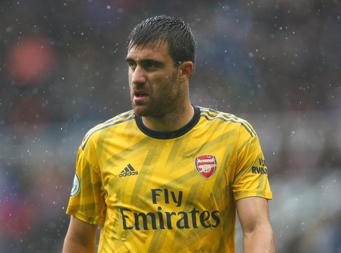Son dakika transfer haberi Fenerbahçe Arsenalin stoperini alıyor: Sokratis