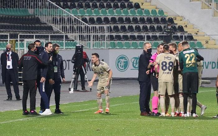 Fenerbahçe maçında ekrana yansımadı. Mert Hakan çıldırdı
