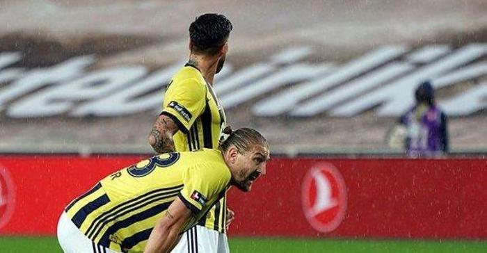 Fenerbahçe hocası için sert sözler Bu işten anlamadığı belli