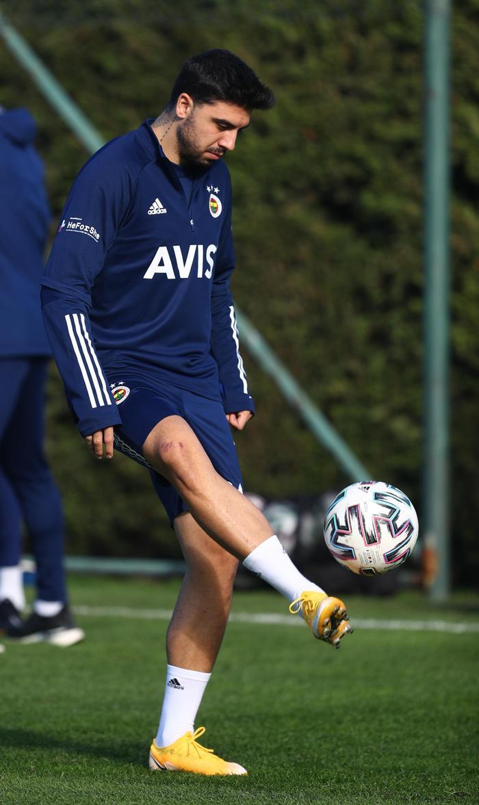 Fenerbahçe idmanından kareler