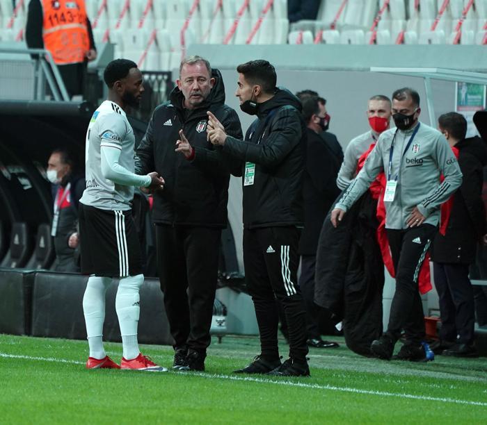 ALİ ECE