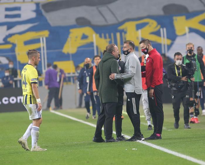 Sergen Yalçın derbiden sonra ilk kez açıkladı Fenerbahçe maçındaki o hareketi...
