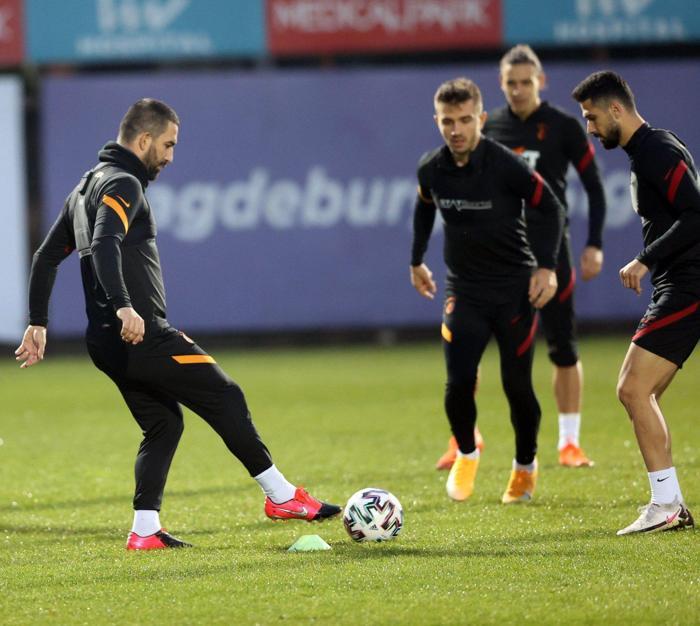 Fatih Terim kararını verdi Galatasarayın Hatayspor 11i...